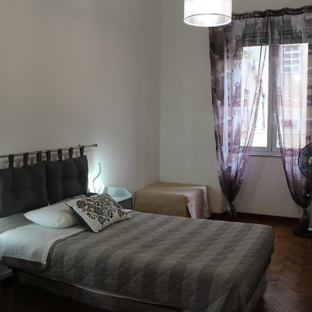 La Lanterna Di Angelo Hotel Генуа Екстериор снимка