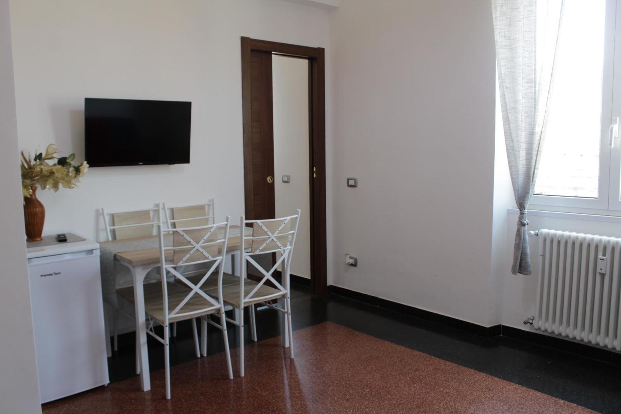 La Lanterna Di Angelo Hotel Генуа Екстериор снимка